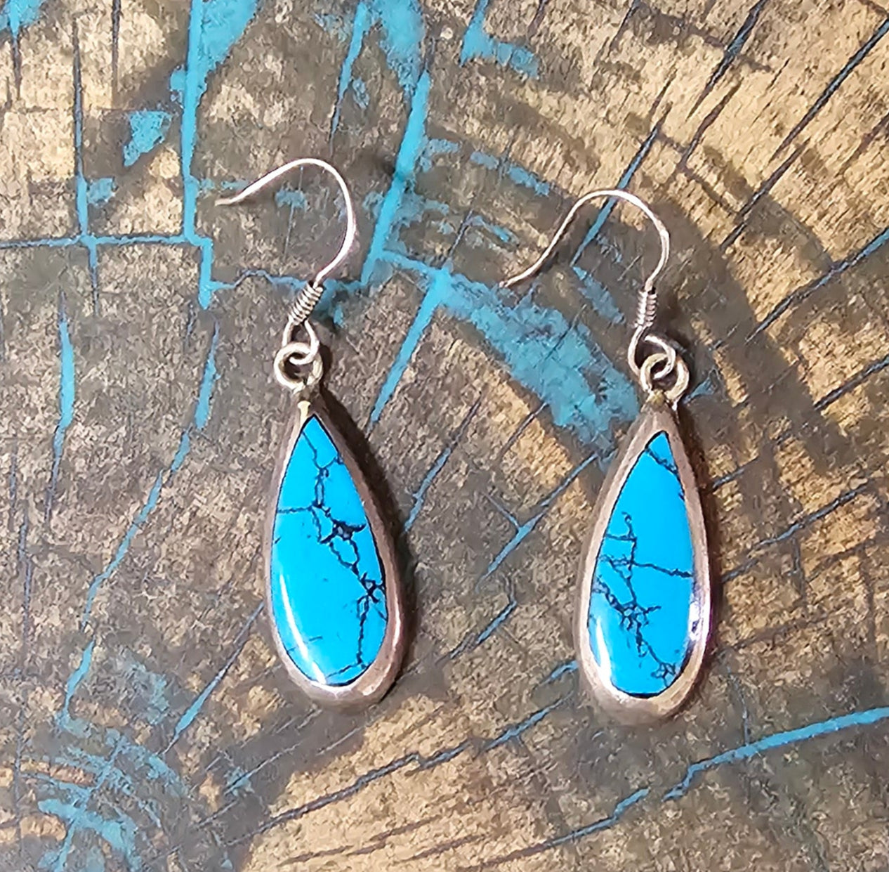 VIntage Sterling Silver Tear Drop Earrings Turquoise